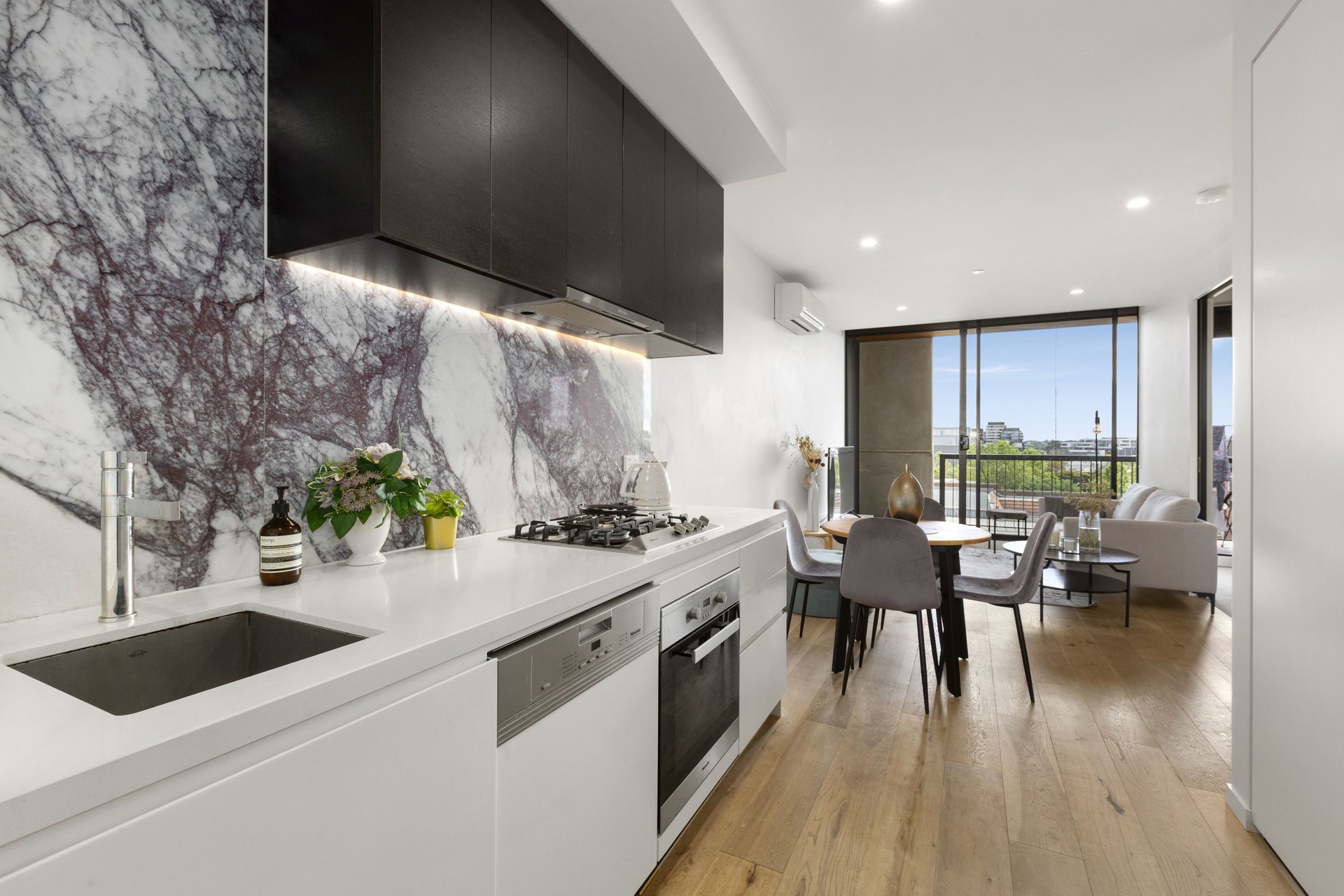 405/347 Camberwell Road, Camberwell image 3