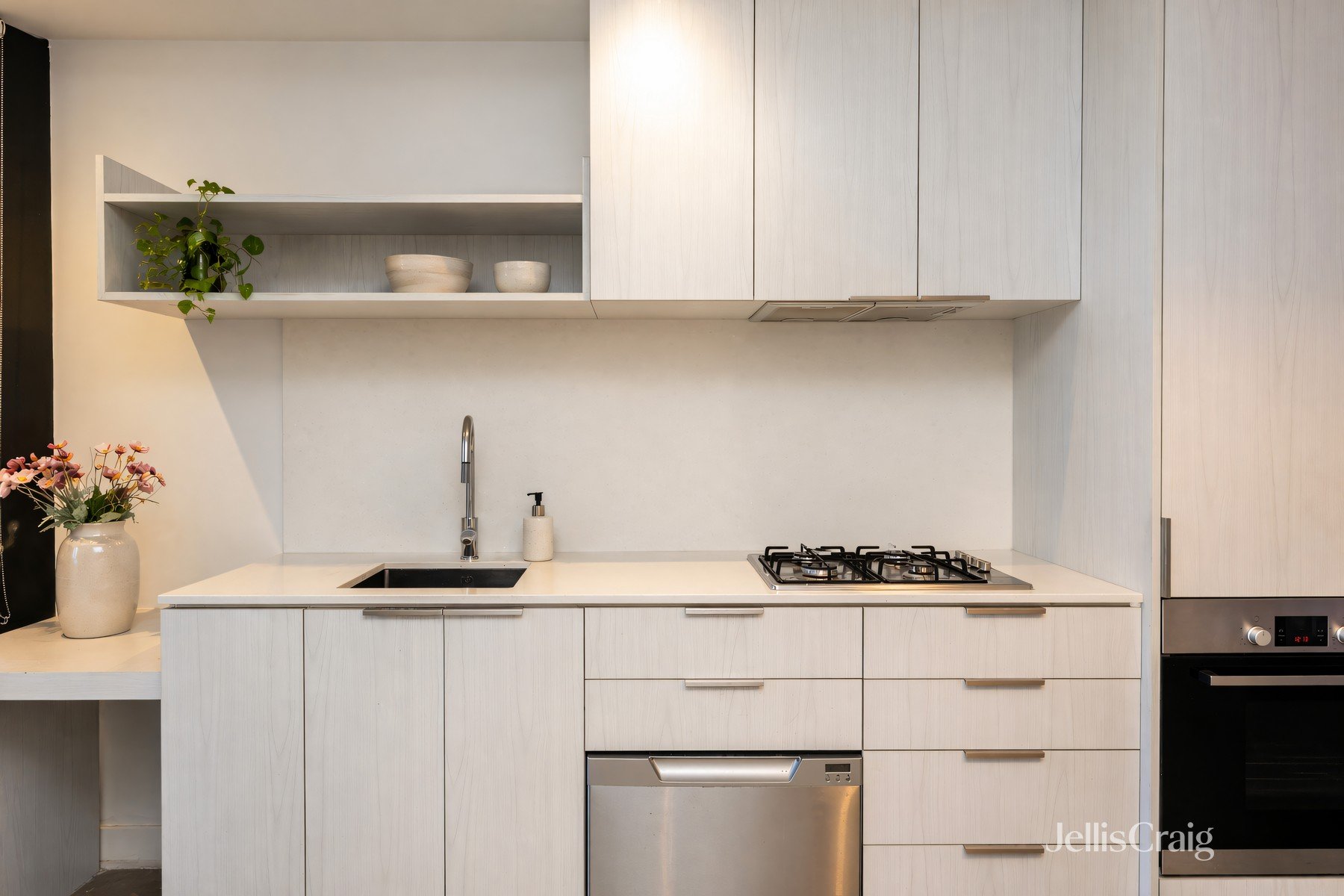 405/45 Claremont Street, South&nbsp;Yarra image 2