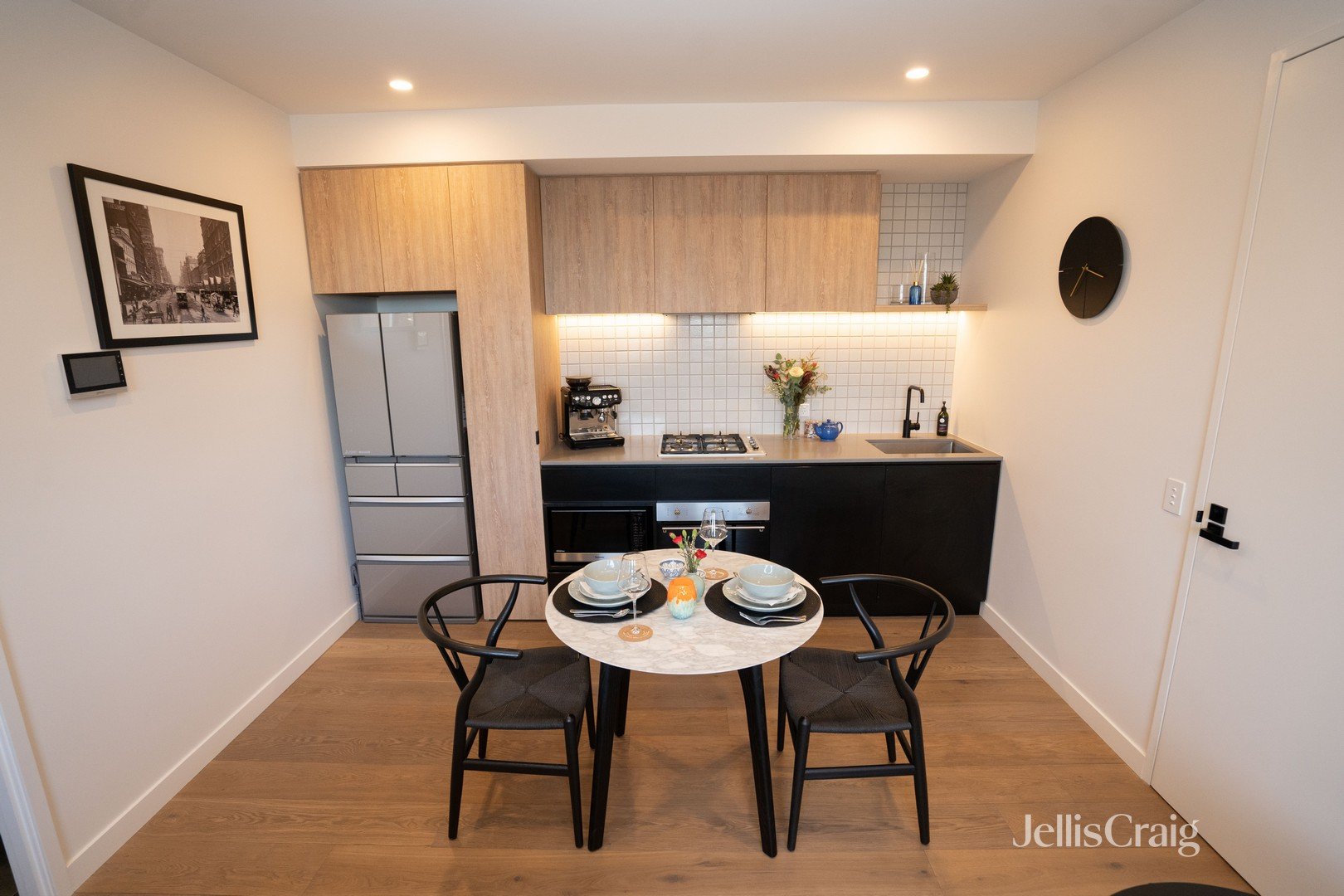 405/466 Lygon Street, Brunswick East image 9
