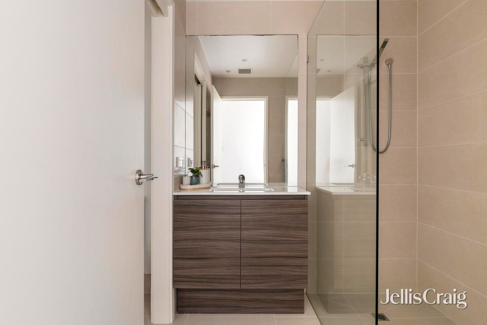 405/5 Alma Road, St&nbsp;Kilda image 7