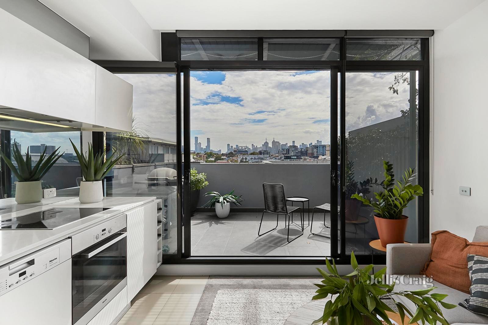 405/6 Lord Street, Richmond image 2