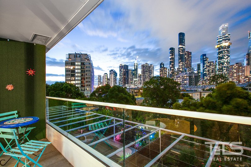 405/65 Coventry Street, Southbank image 2