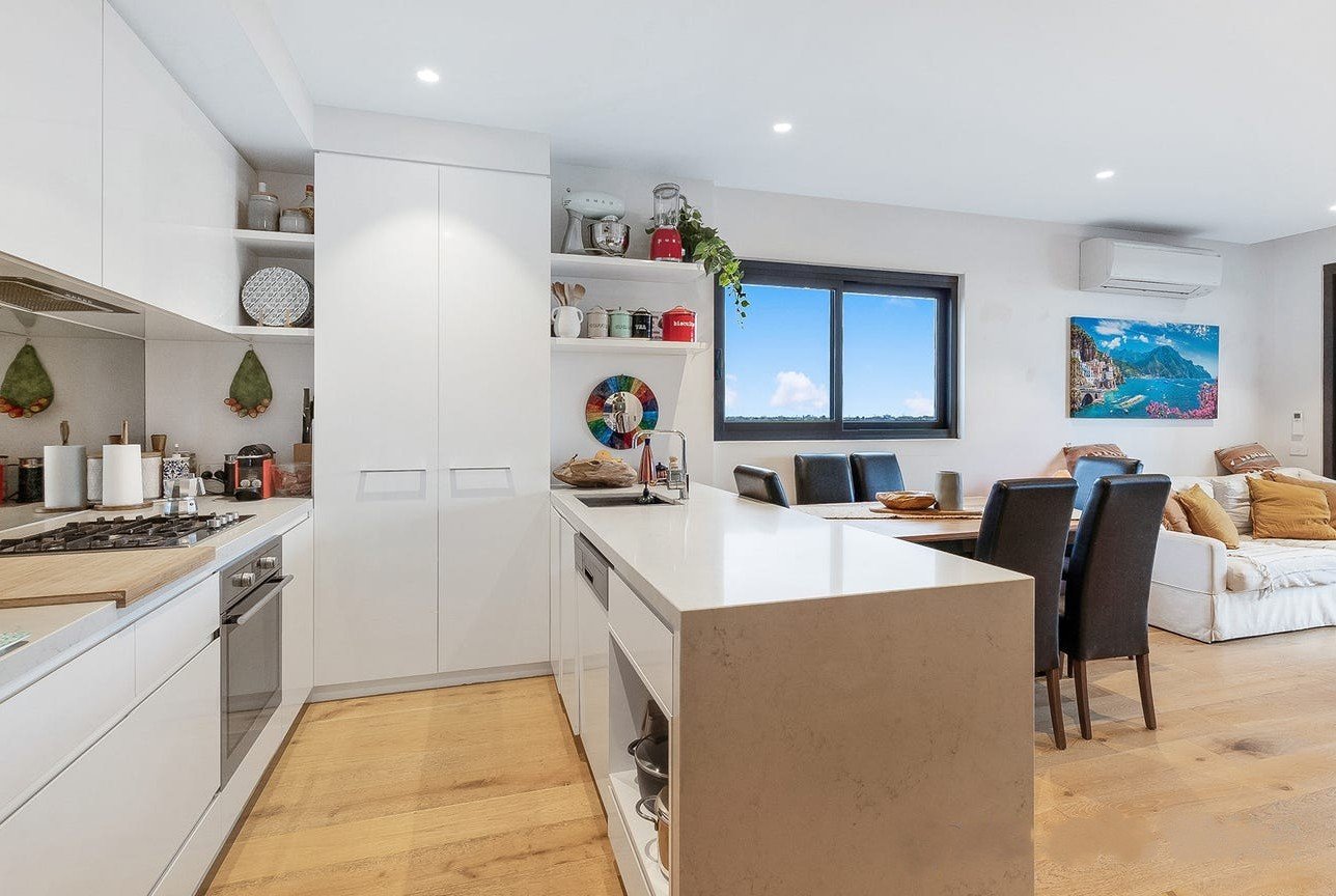 405/8 Horizon Drive, Maribyrnong image 2