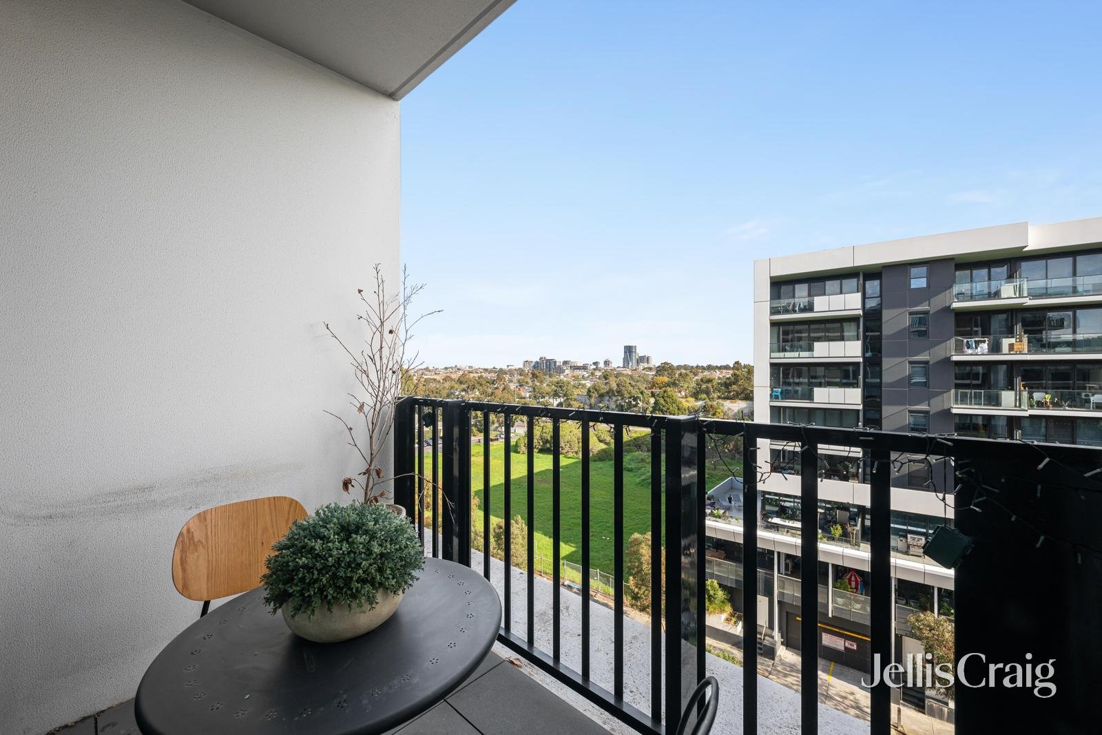 405/8 Olive York Way, Brunswick&nbsp;West image 4