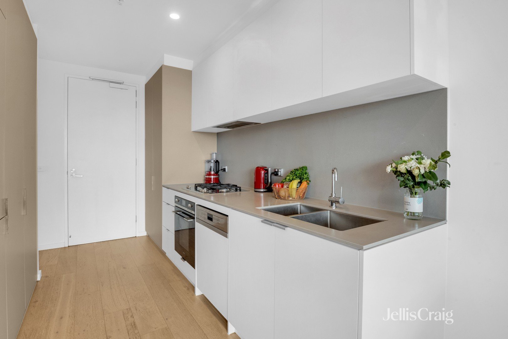 405/812 Sydney Road, Brunswick image 5