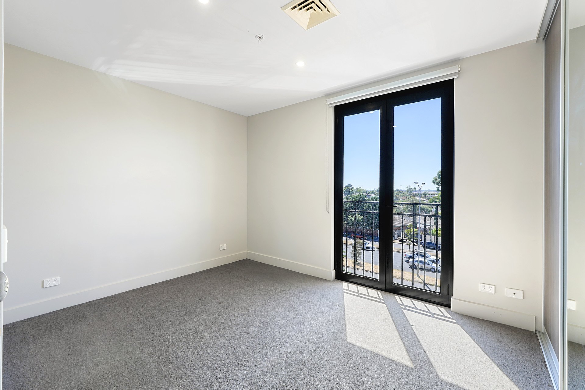 406/1146 Nepean Highway, Highett image 6