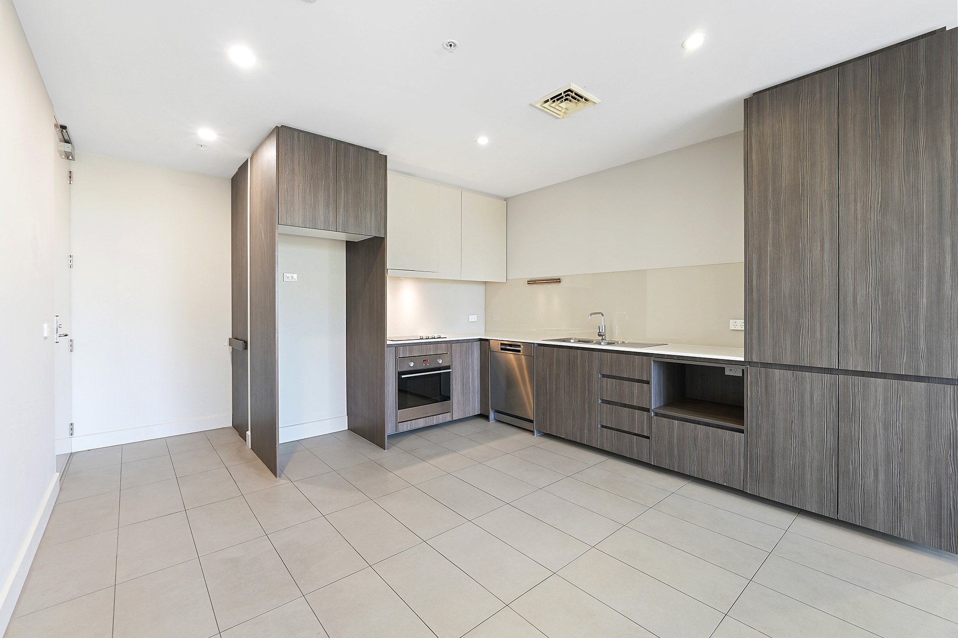 406/1146 Nepean Highway, Highett image 3