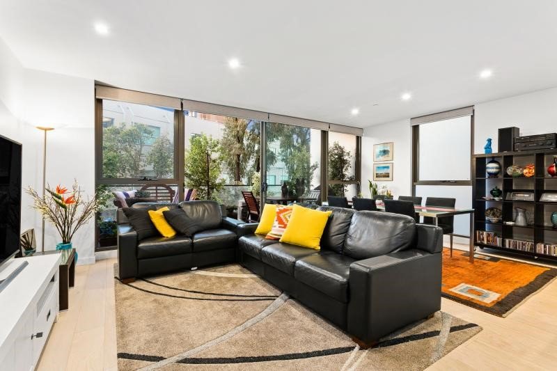 406/20 Hepburn Road, Doncaster image 3