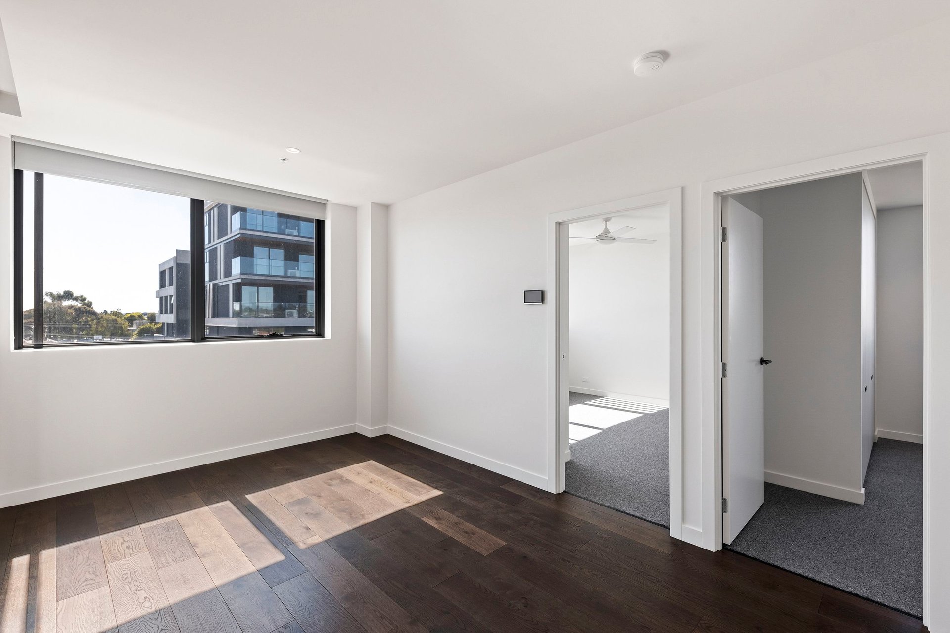 Property Gallery Thumbnail 5