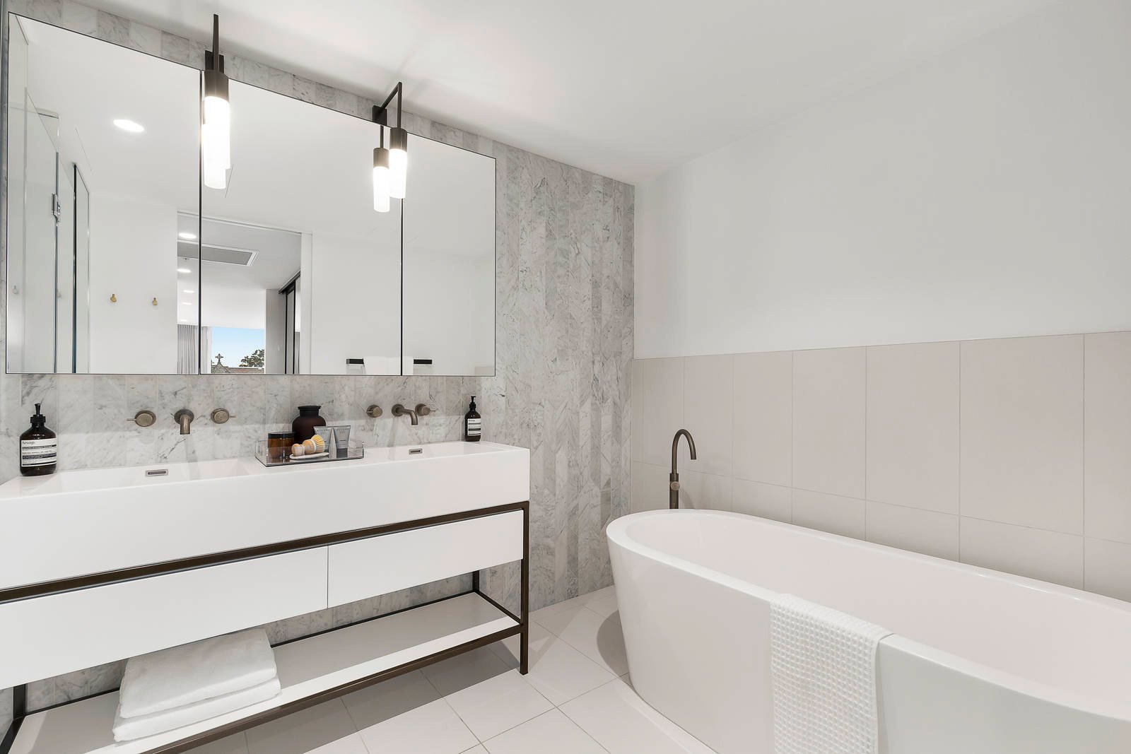 Property Gallery Thumbnail 10