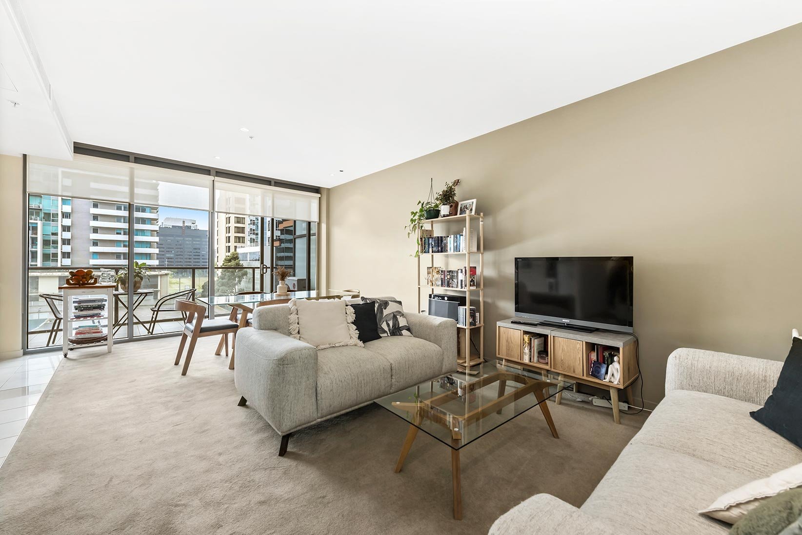 406 / 55 Queens Road MELBOURNE