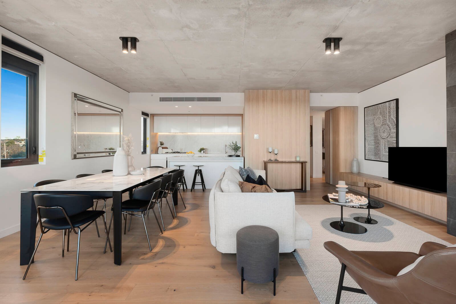 Property Gallery - Main Image