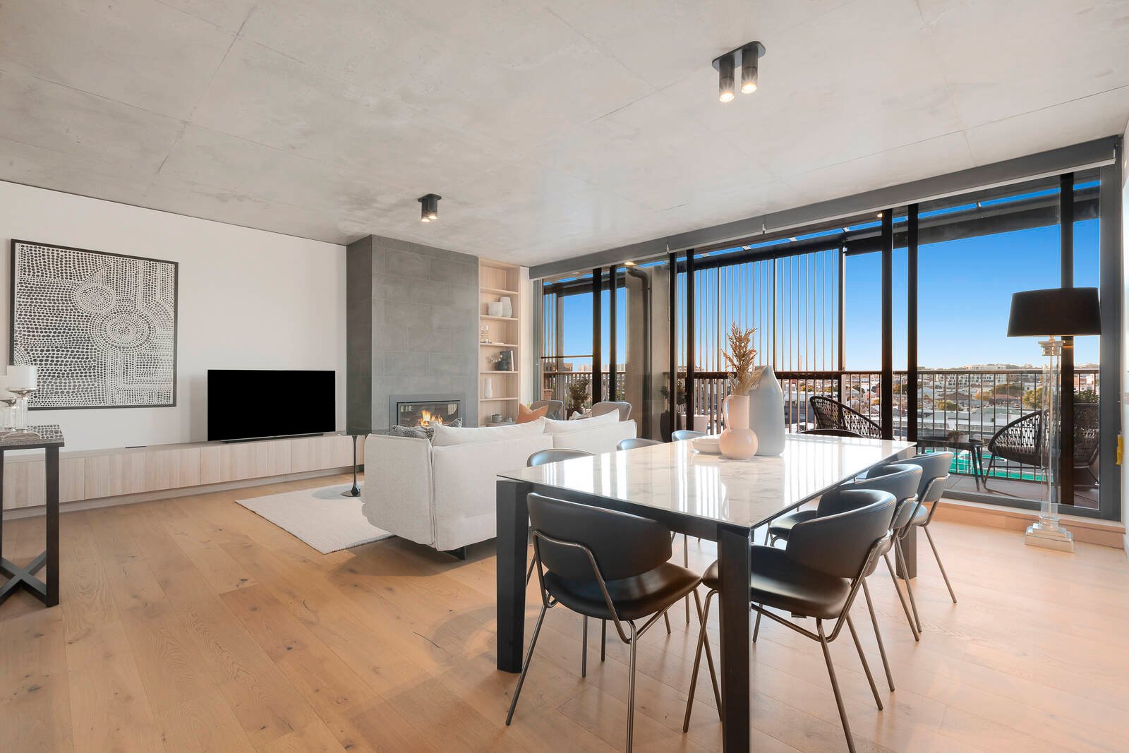 Property Gallery Thumbnail 7