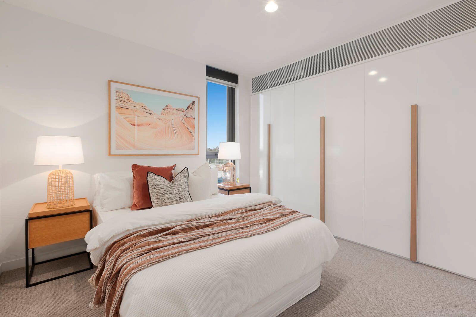 Property Gallery Thumbnail 9
