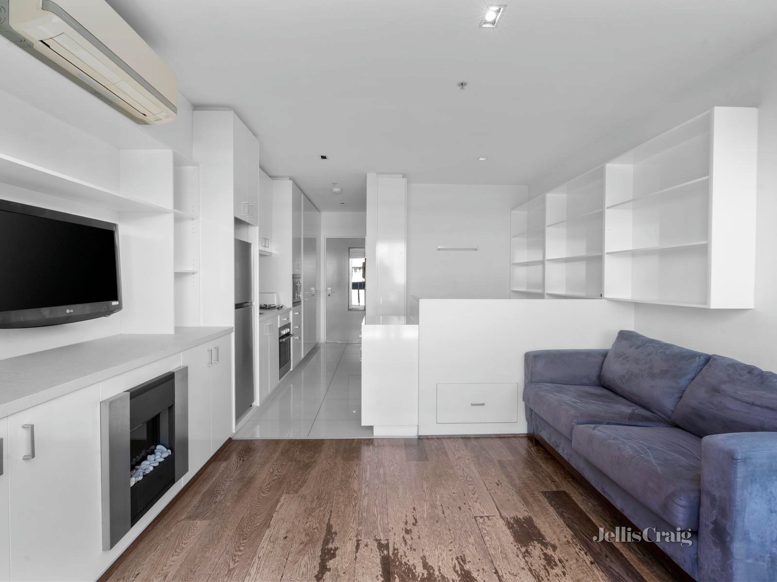 407/153B High Street, Prahran image 2