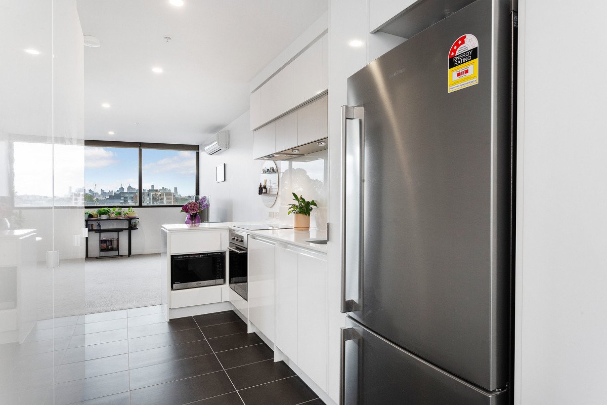 407/2 Golding Street, Hawthorn image 5