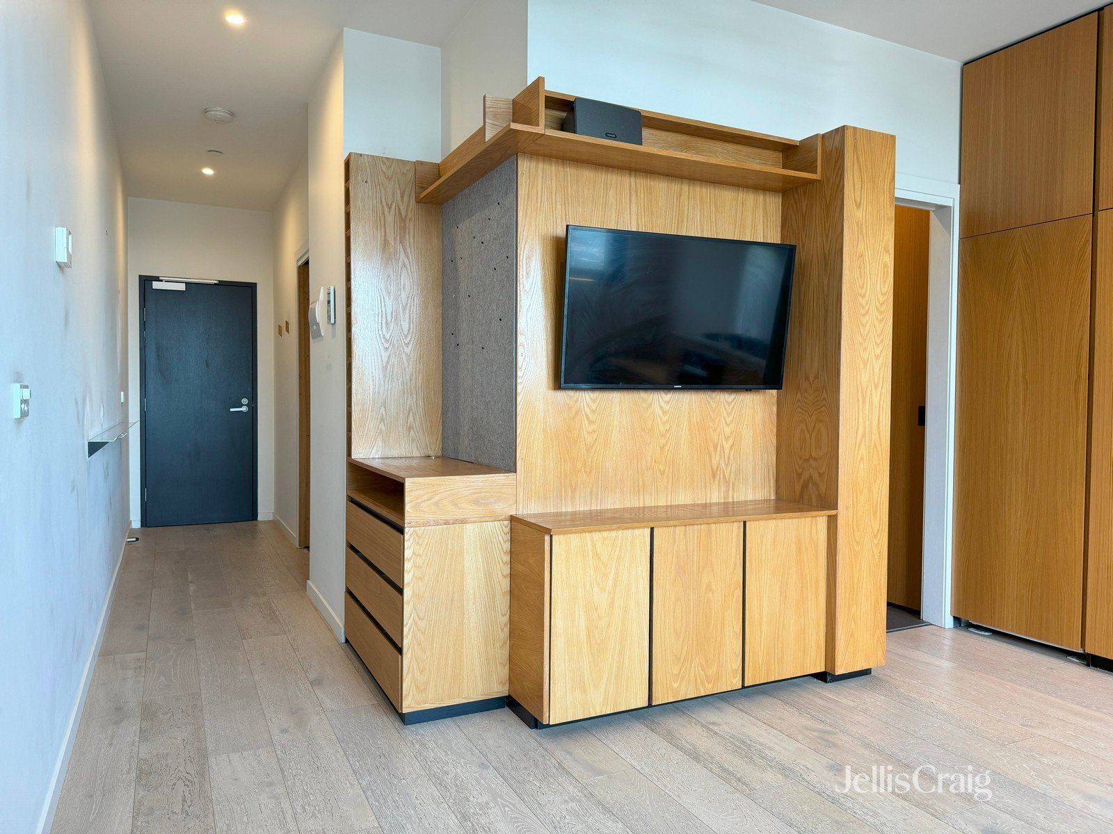 407/20 Peel Street, Collingwood image 1