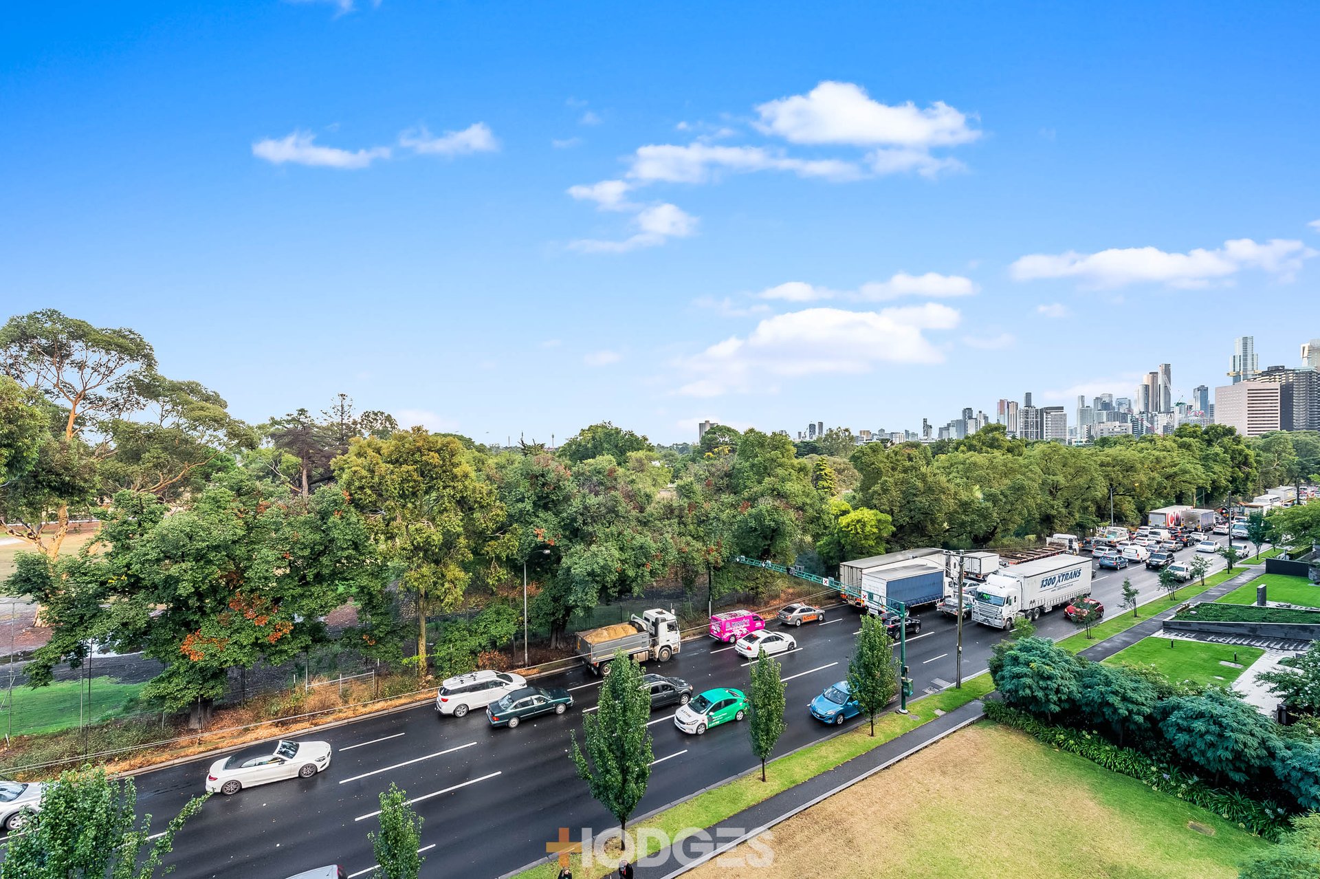 407 / 23 Queens Road MELBOURNE
