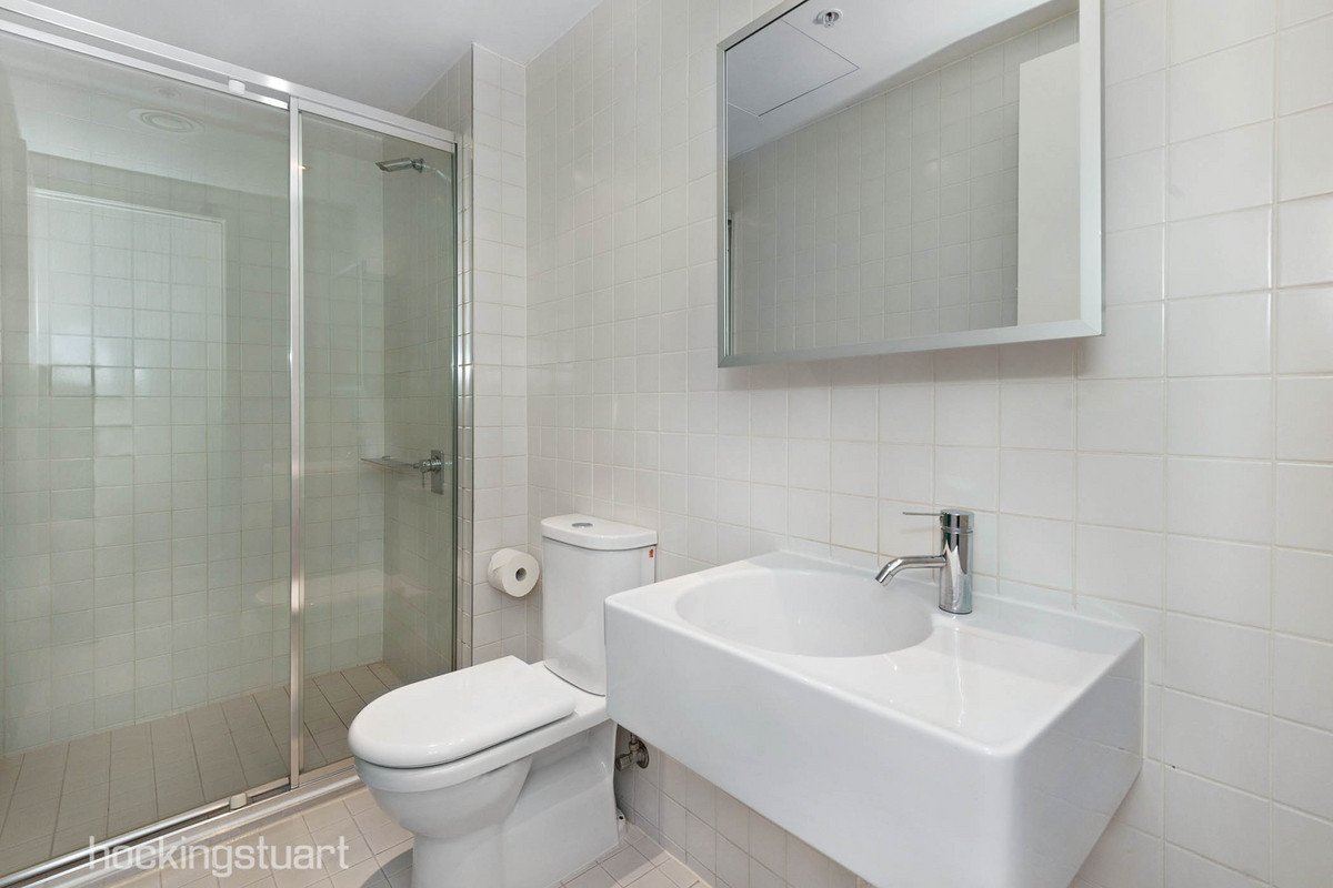 407/377 Burwood Road, Hawthorn image 6