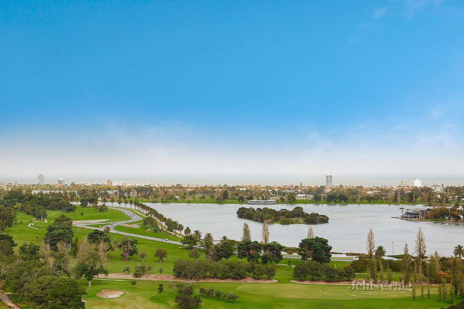 407/74 Queens Road, Melbourne image 2