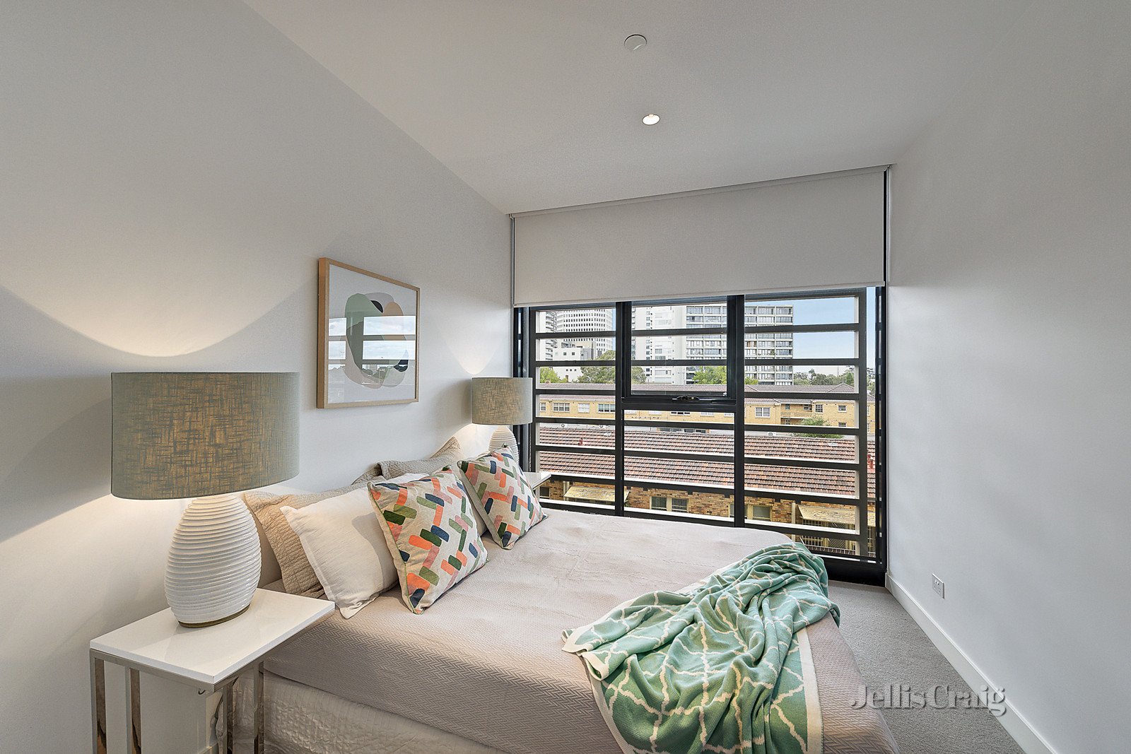 407/74 Queens Road, Melbourne image 4
