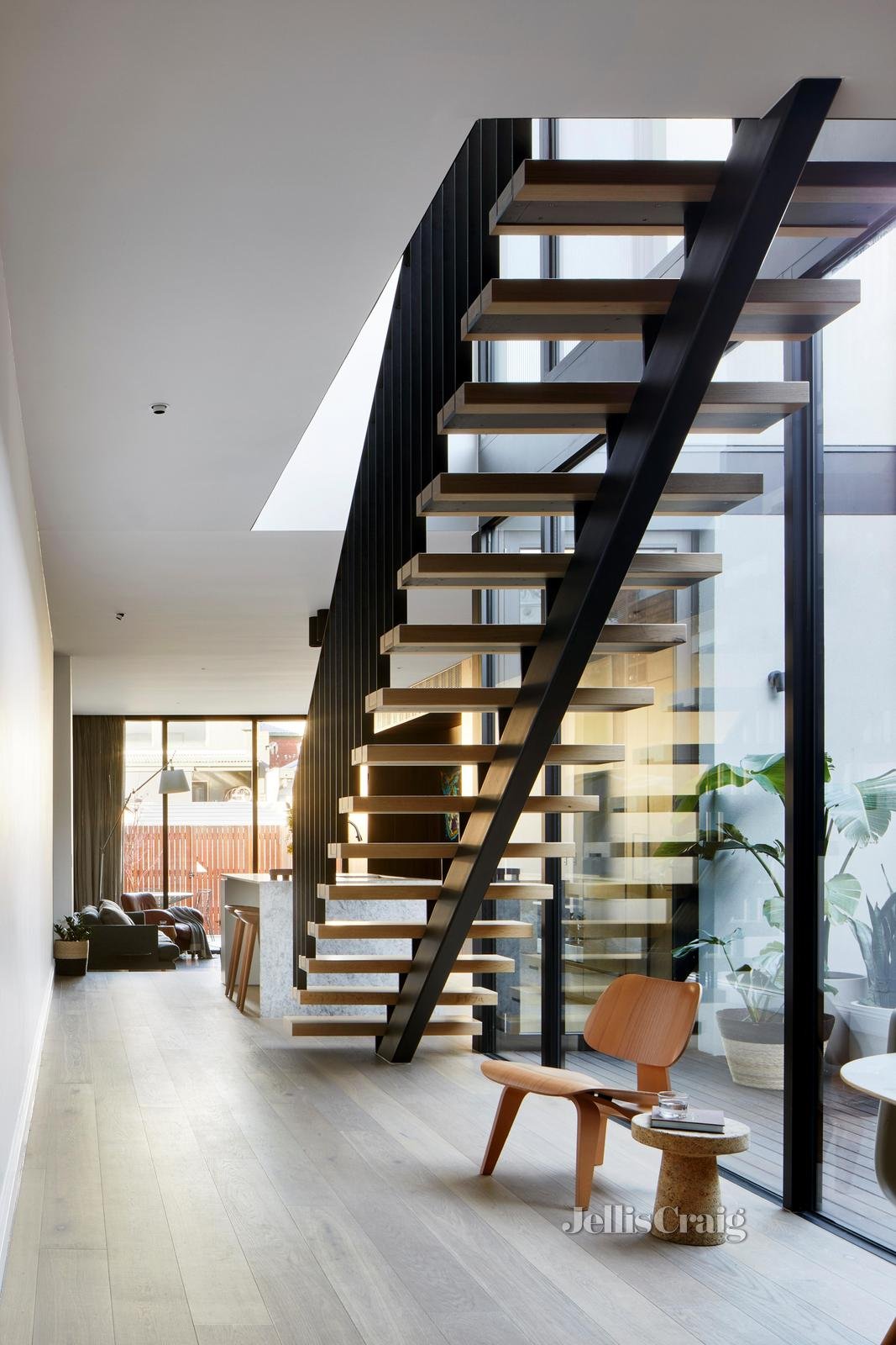 408 Station Street, Carlton North image 11