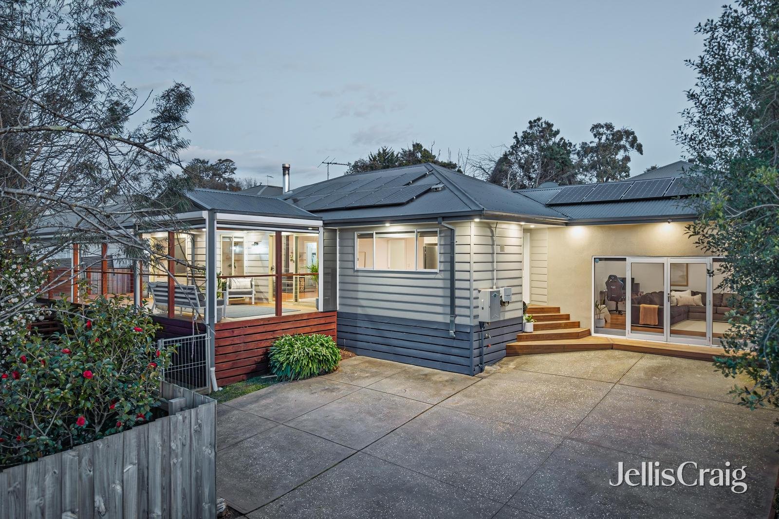 408 Warburton Highway, Wandin North image 3