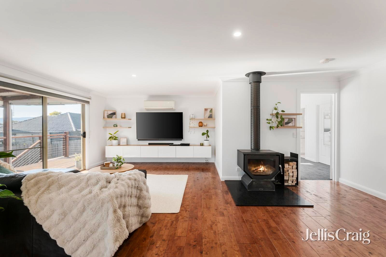 408 Warburton Highway, Wandin North image 6