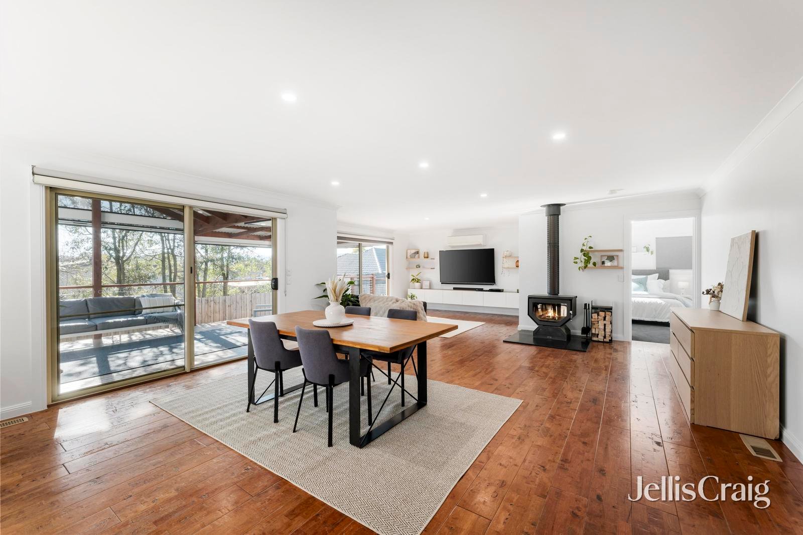 408 Warburton Highway, Wandin North image 8