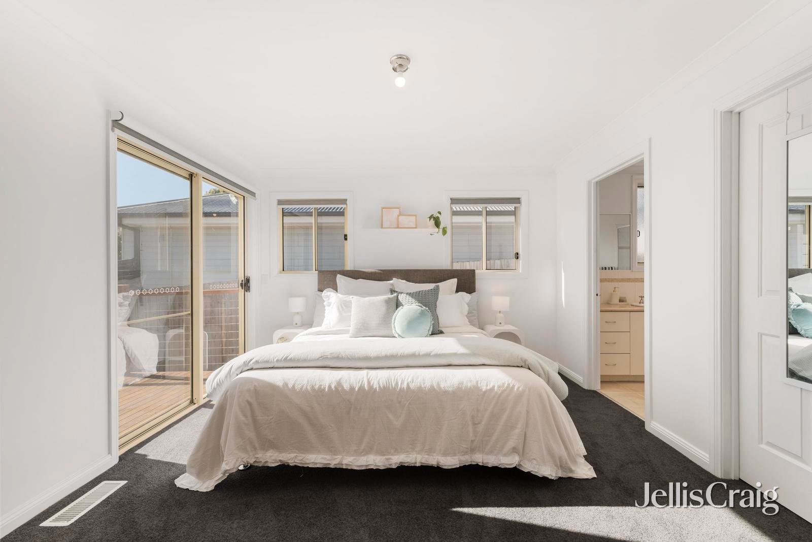 408 Warburton Highway, Wandin North image 13