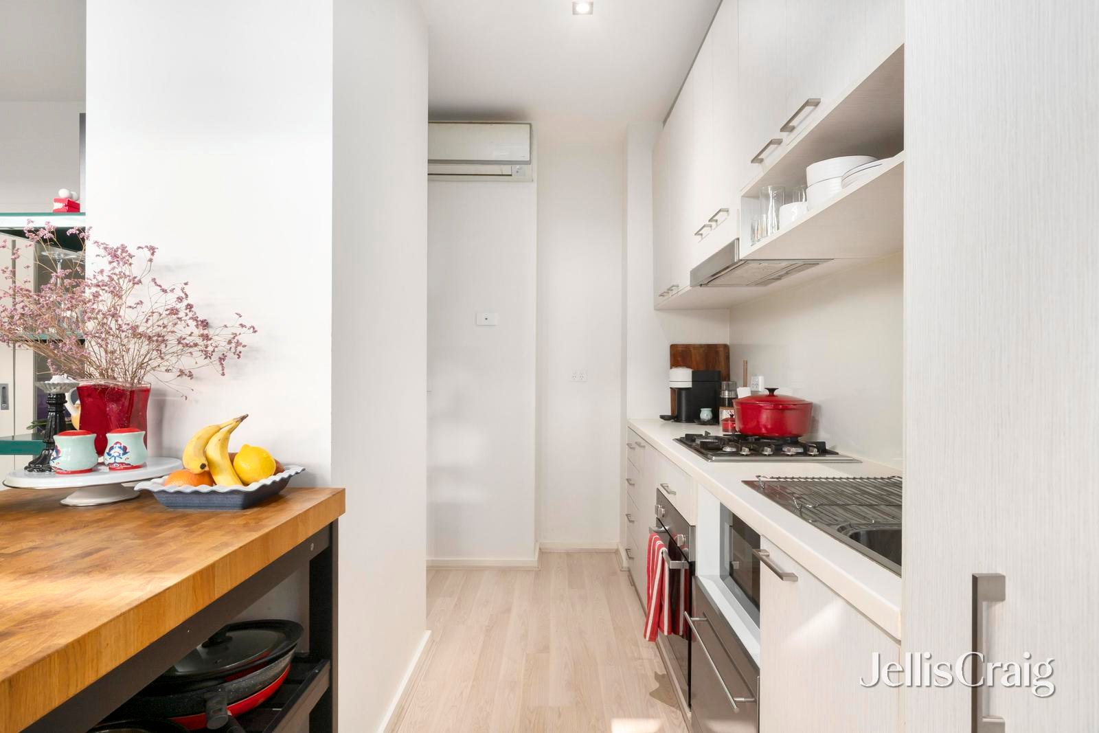 408/187 Boundary Road, North Melbourne image 5
