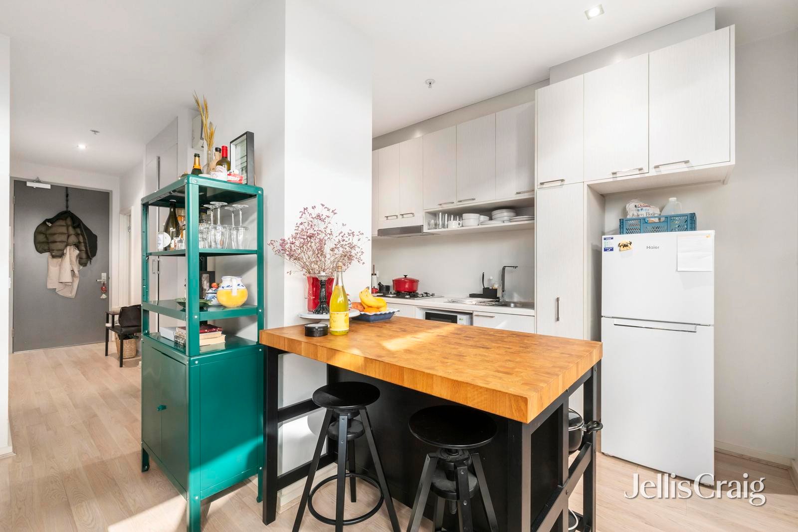 408/187 Boundary Road, North Melbourne image 6