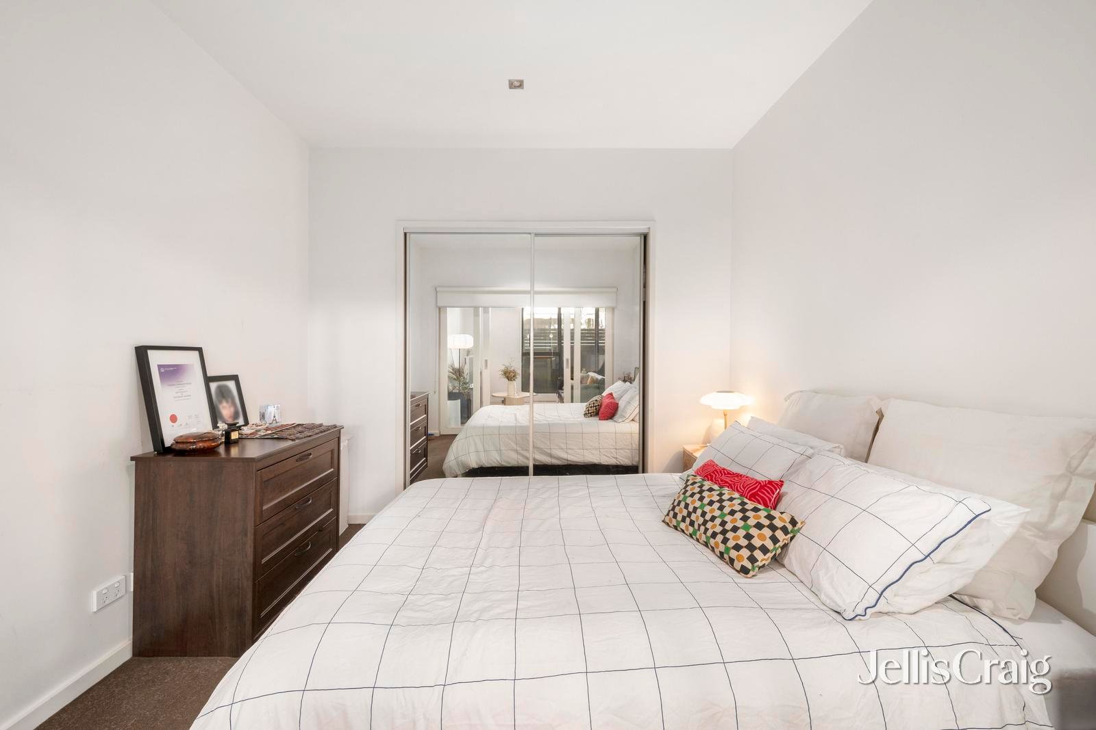 408/187 Boundary Road, North Melbourne image 7