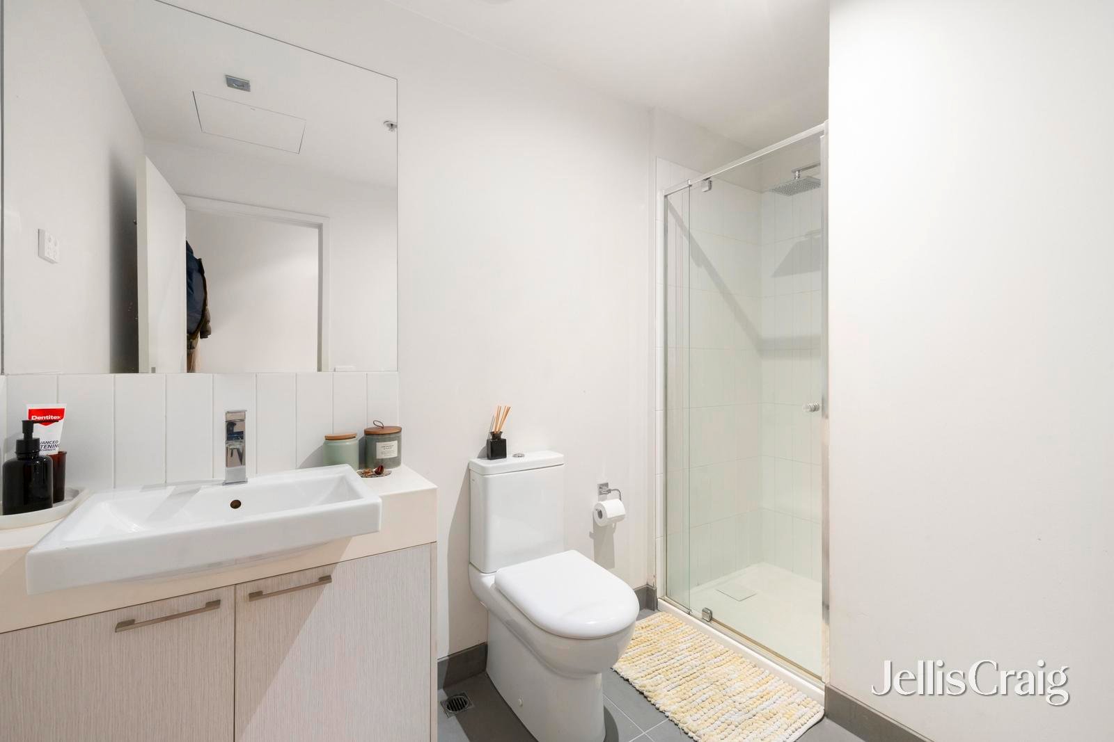 408/187 Boundary Road, North Melbourne image 8