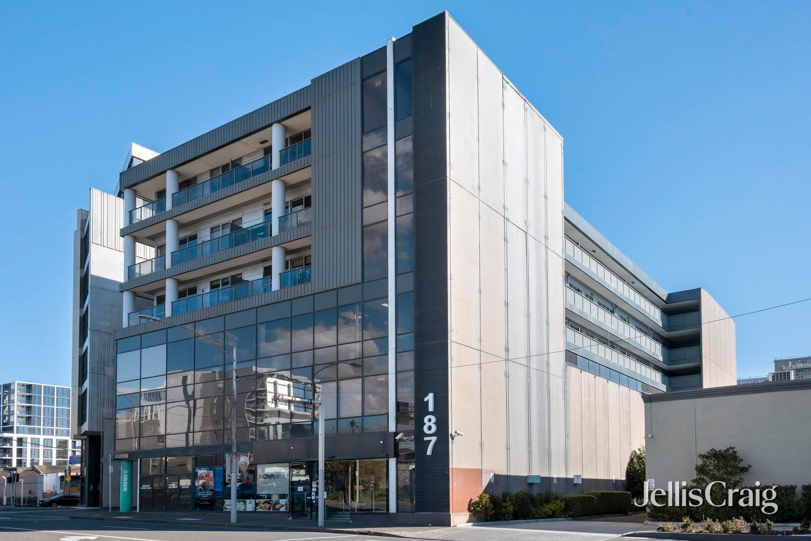 408/187 Boundary Road, North Melbourne image 10
