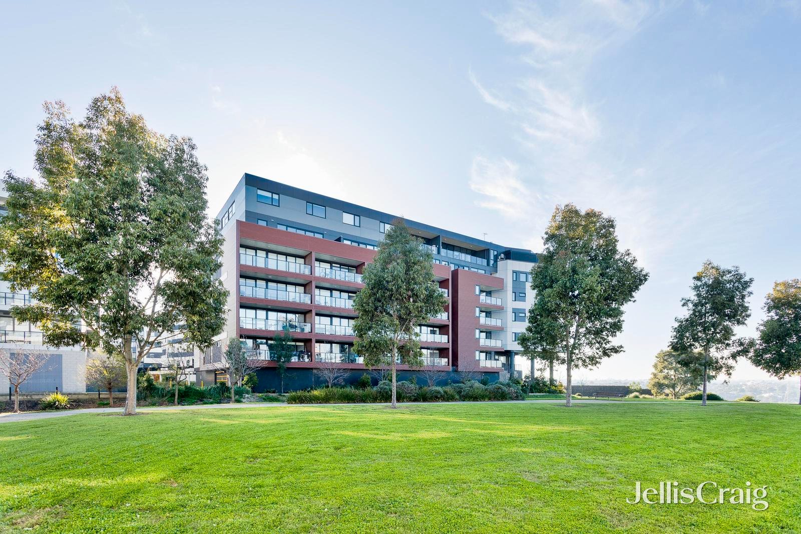 408/88 La Scala Avenue, Maribyrnong image 1