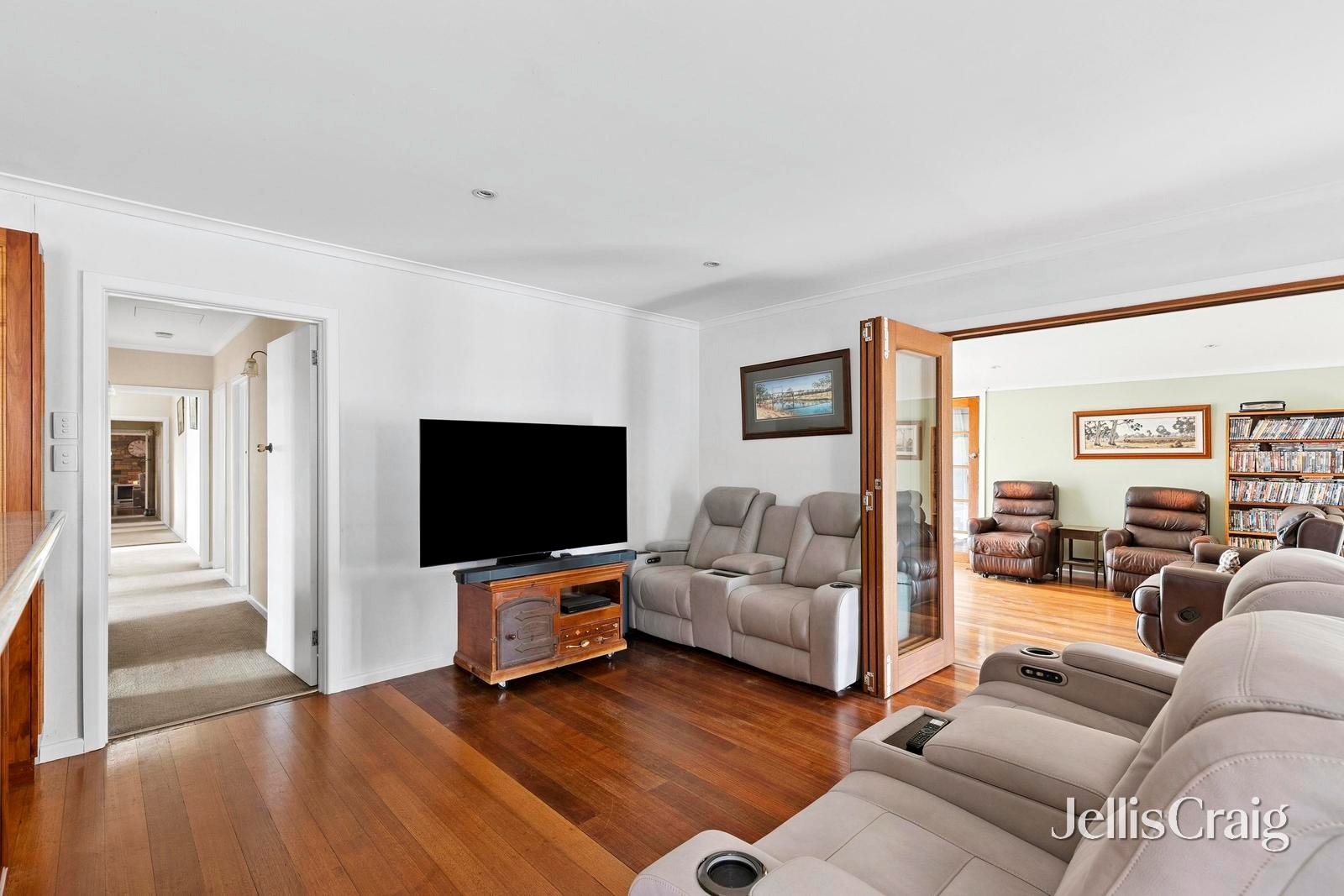 409-411 Princes Highway, Corio image 6