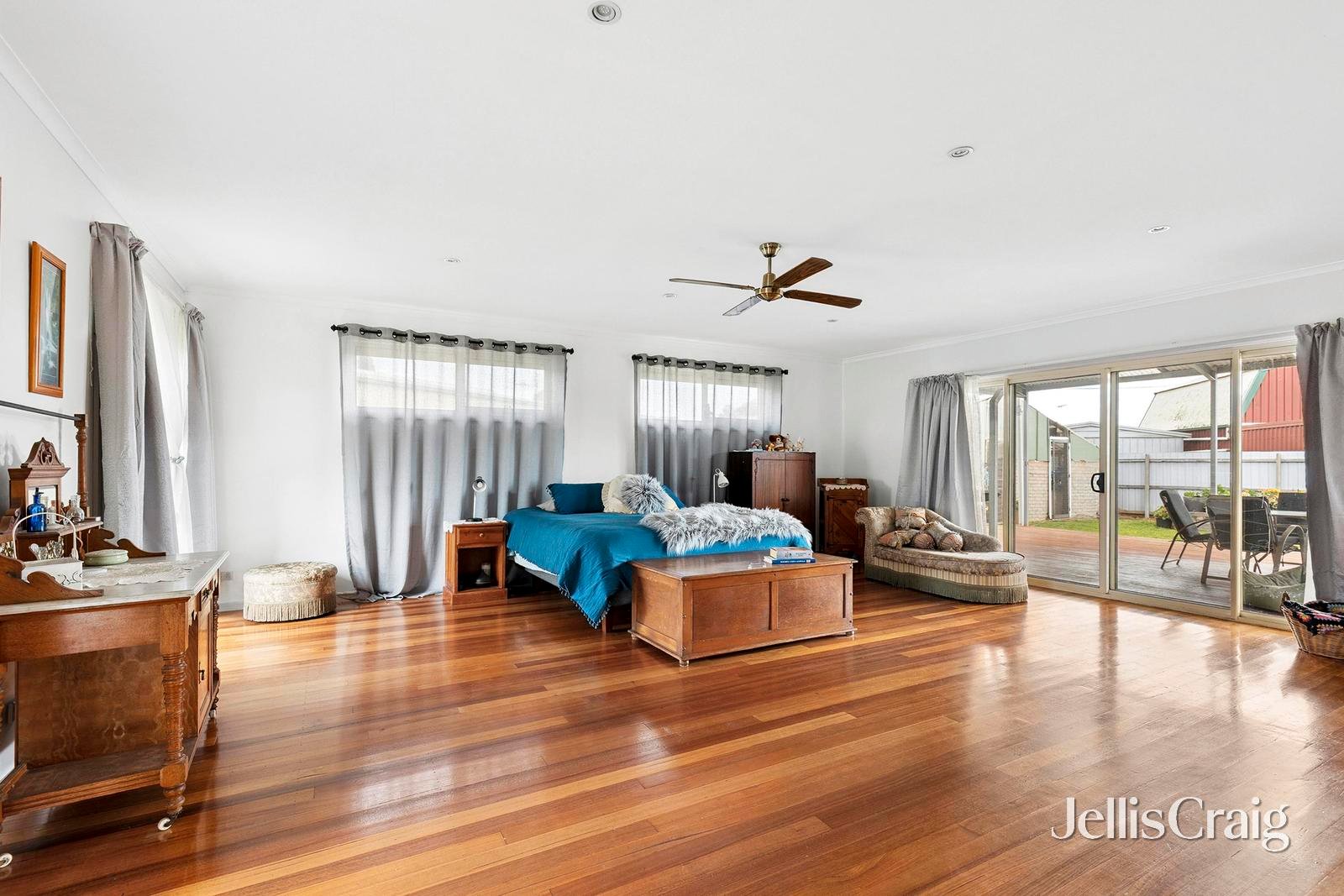 409-411 Princes Highway, Corio image 8