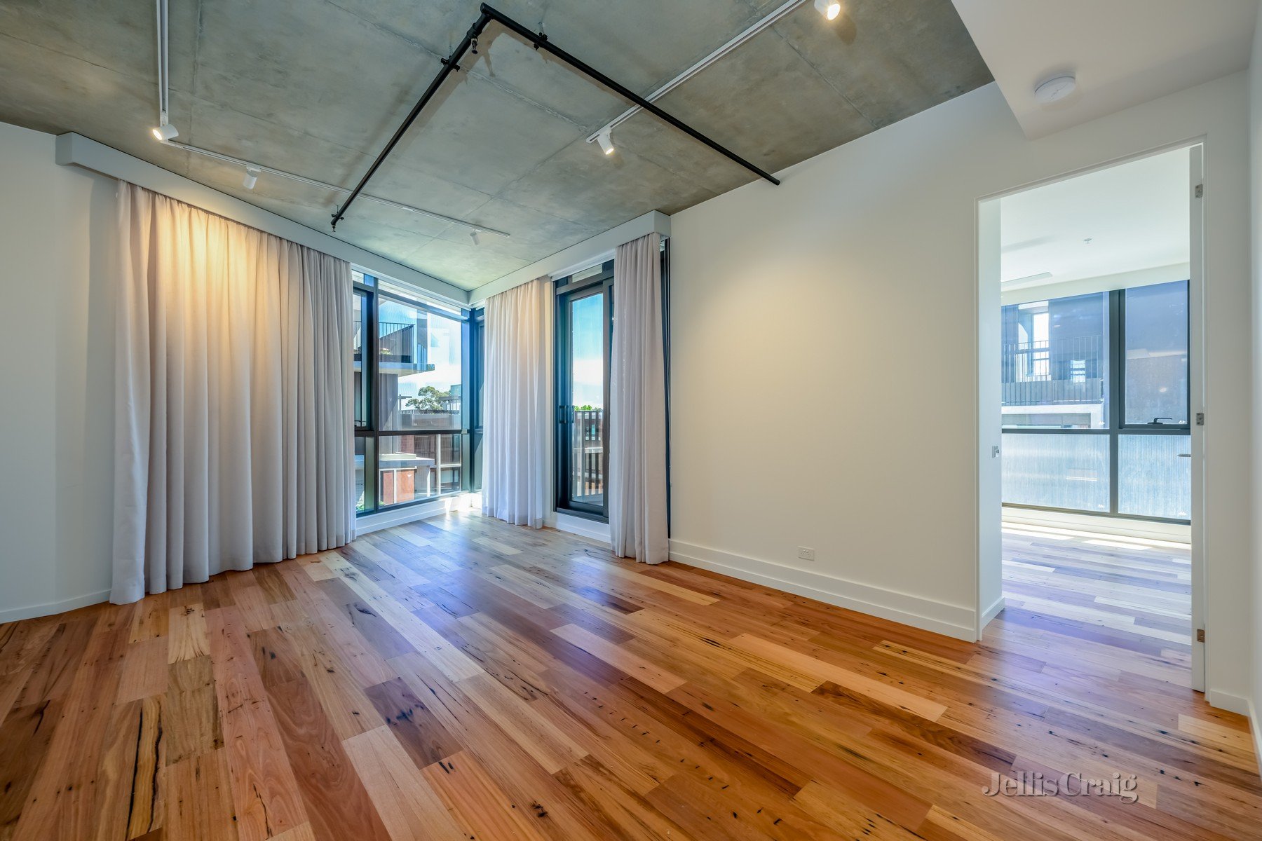 409/16 Walker Street, Northcote image 1