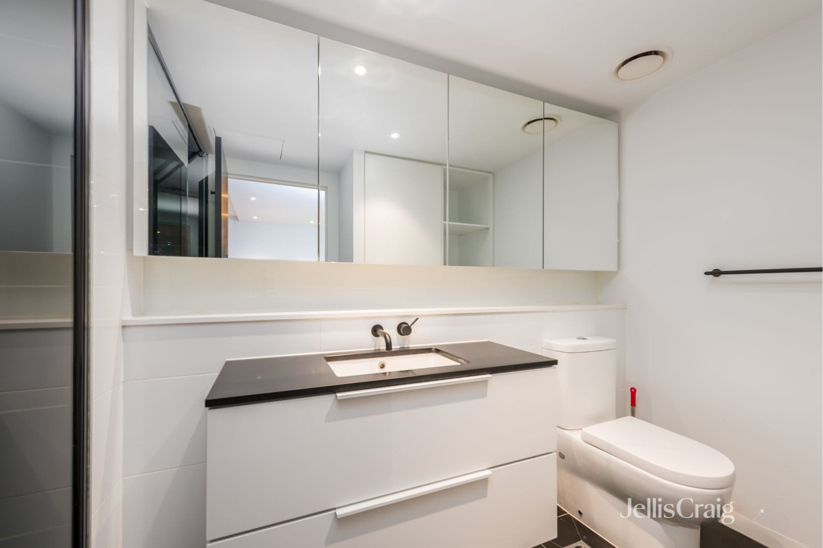 409/22-26 Barkly Street, Brunswick East image 5