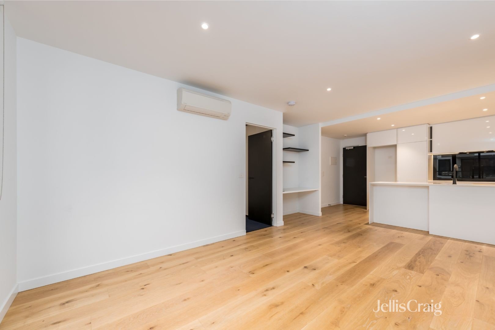 409/22-26 Barkly Street, Brunswick East image 2