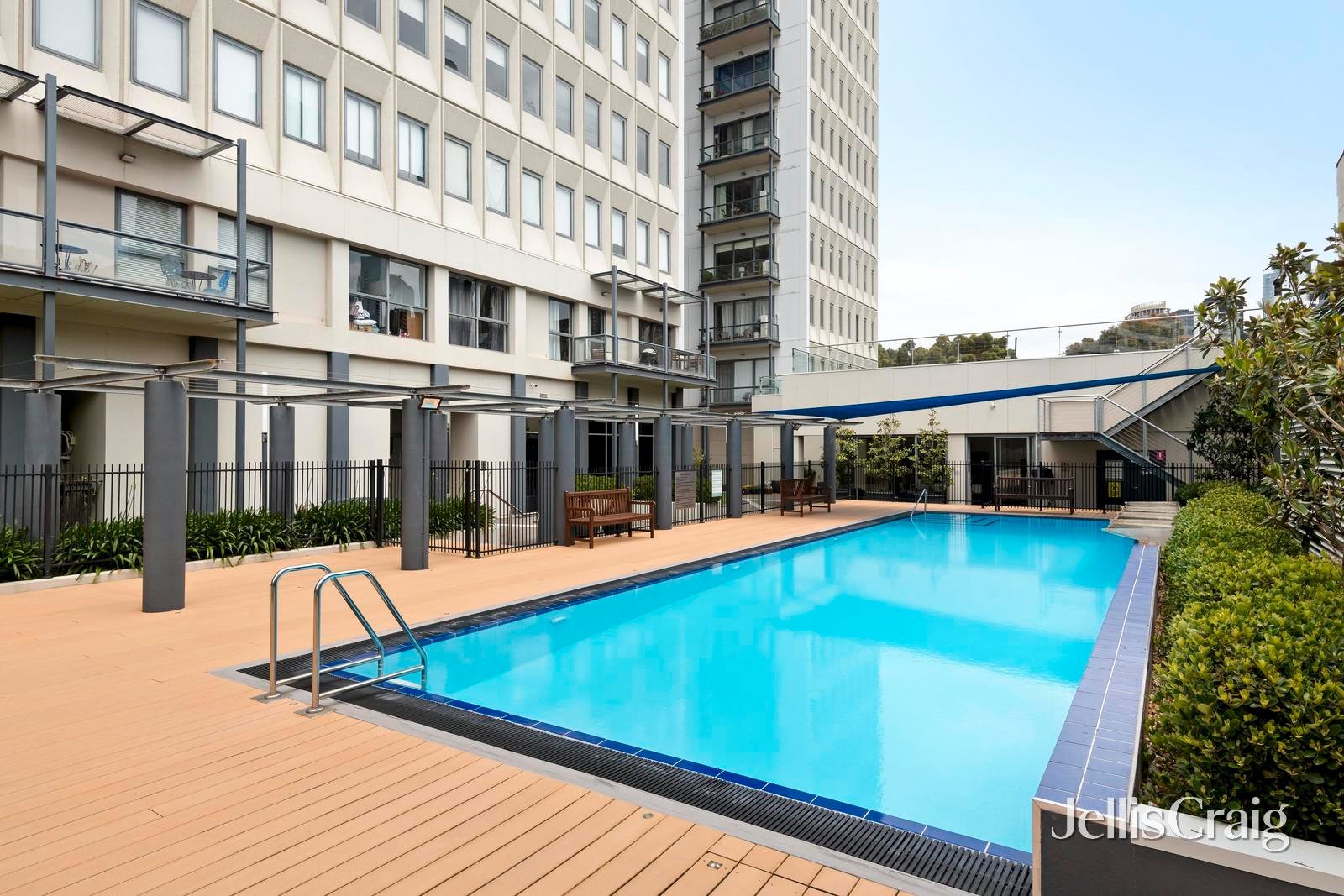 409/221 Sturt Street, Southbank image 10