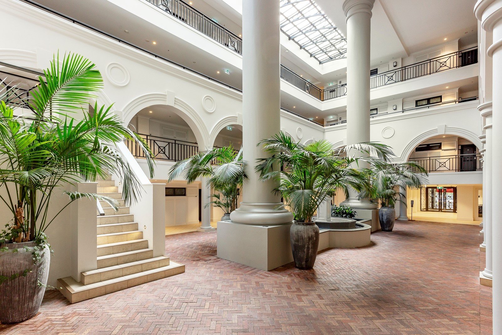 409/360 St Kilda Road, Melbourne image 7