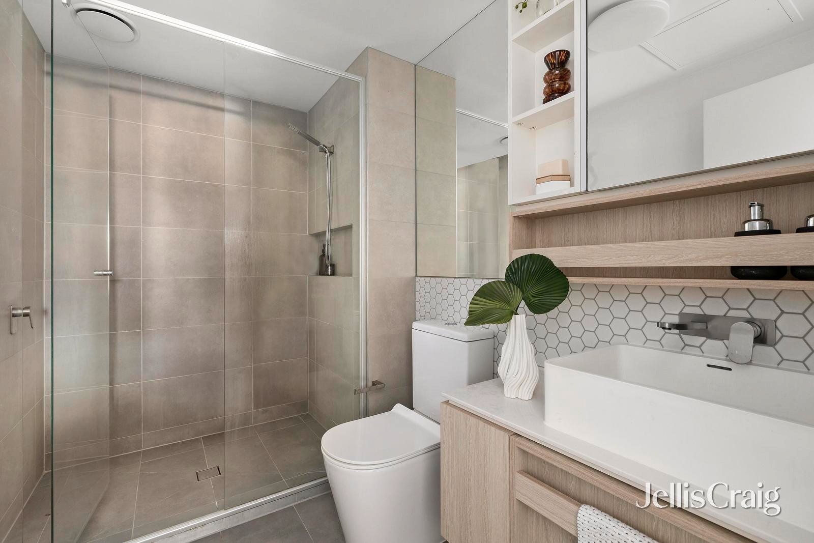 409/40 Hall Street, Moonee&nbsp;Ponds image 7