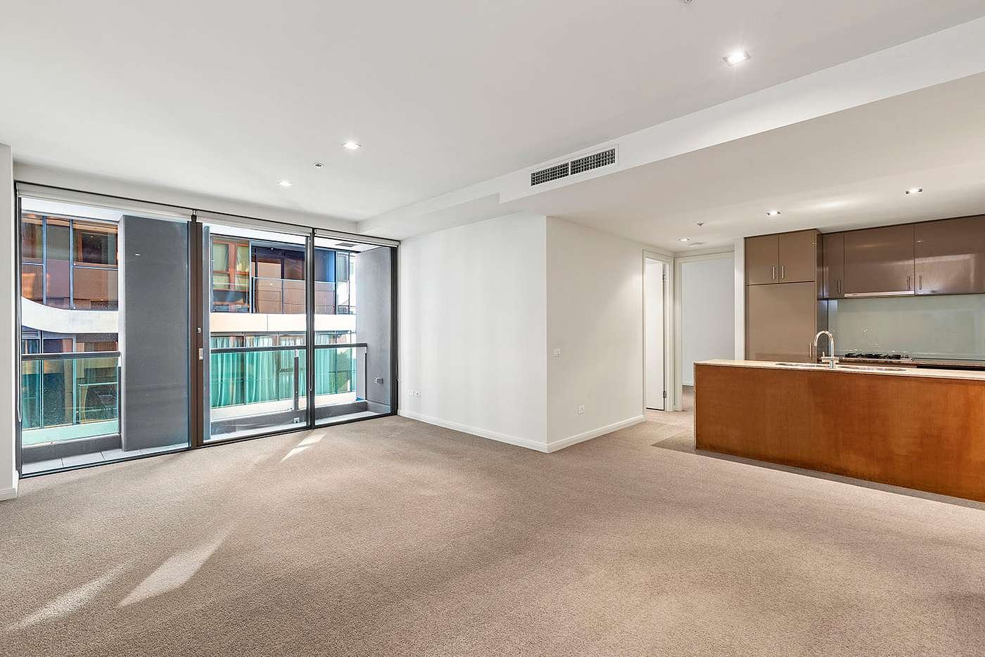 Property Gallery Thumbnail 2