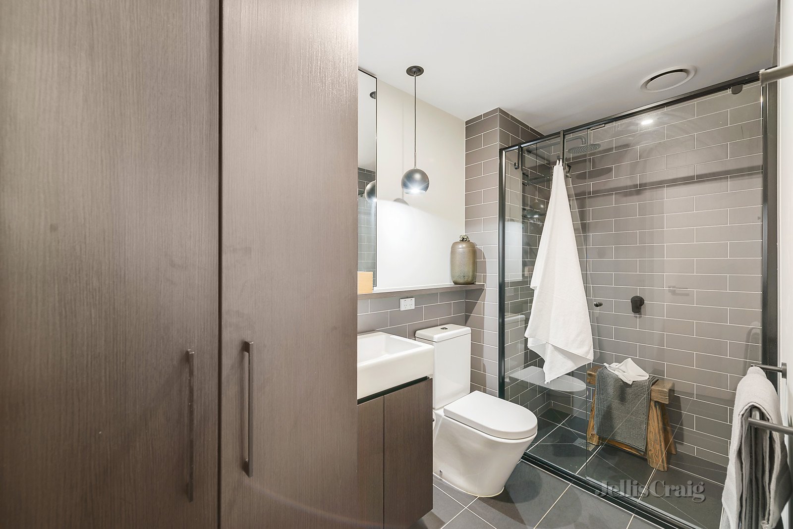409/6 Station Street, Moorabbin image 7