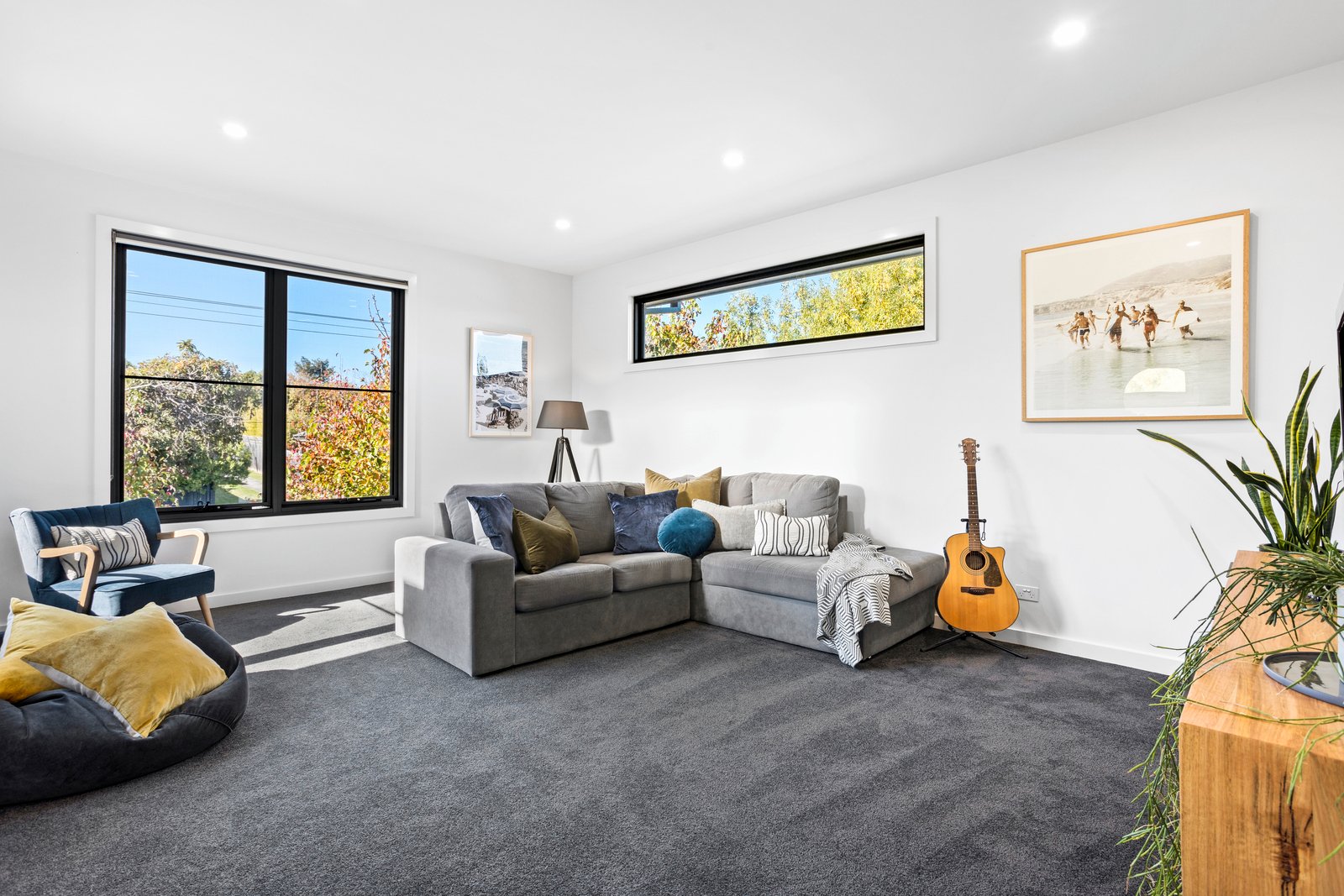 Property Gallery Thumbnail 8