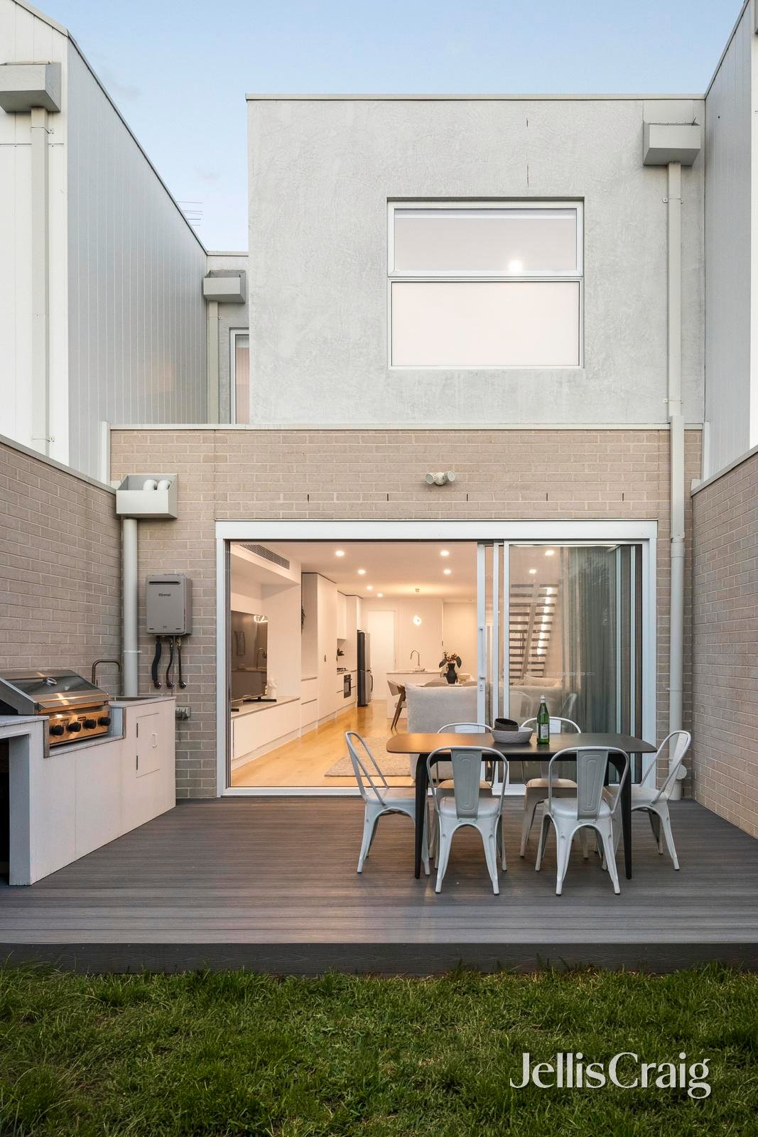 40b Richards Street, Coburg image 9