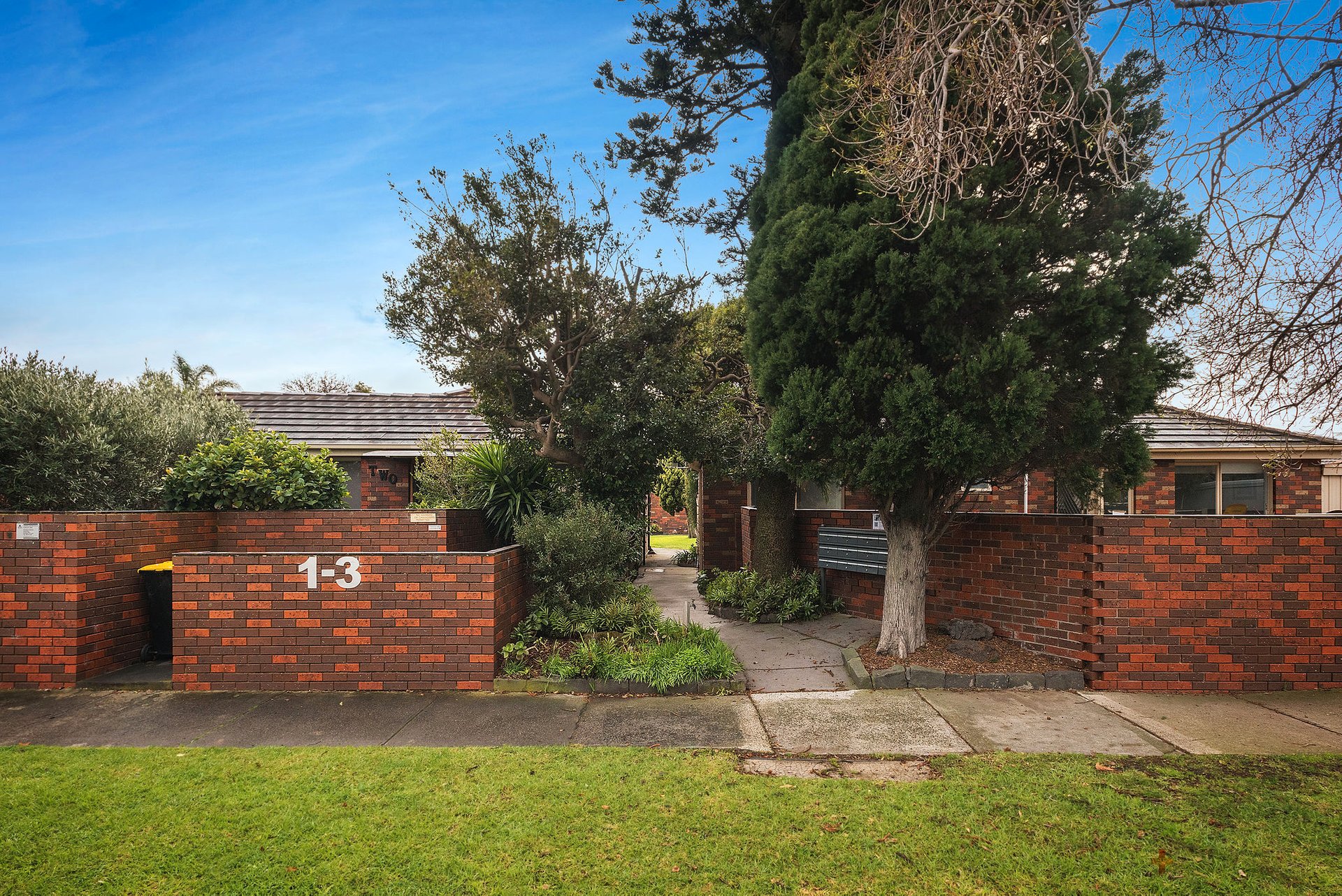 4/1-3 Venice Street Mentone