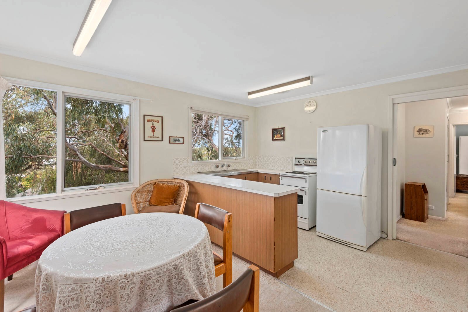 Property Gallery Thumbnail 6